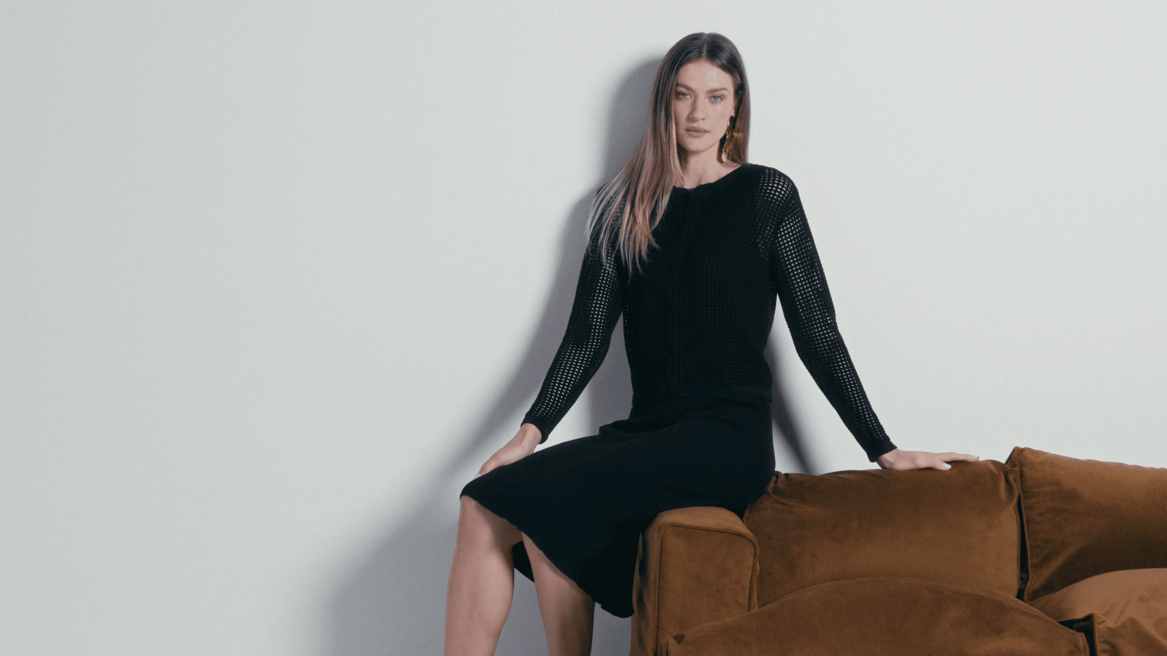 Dinha Tricot frame 2