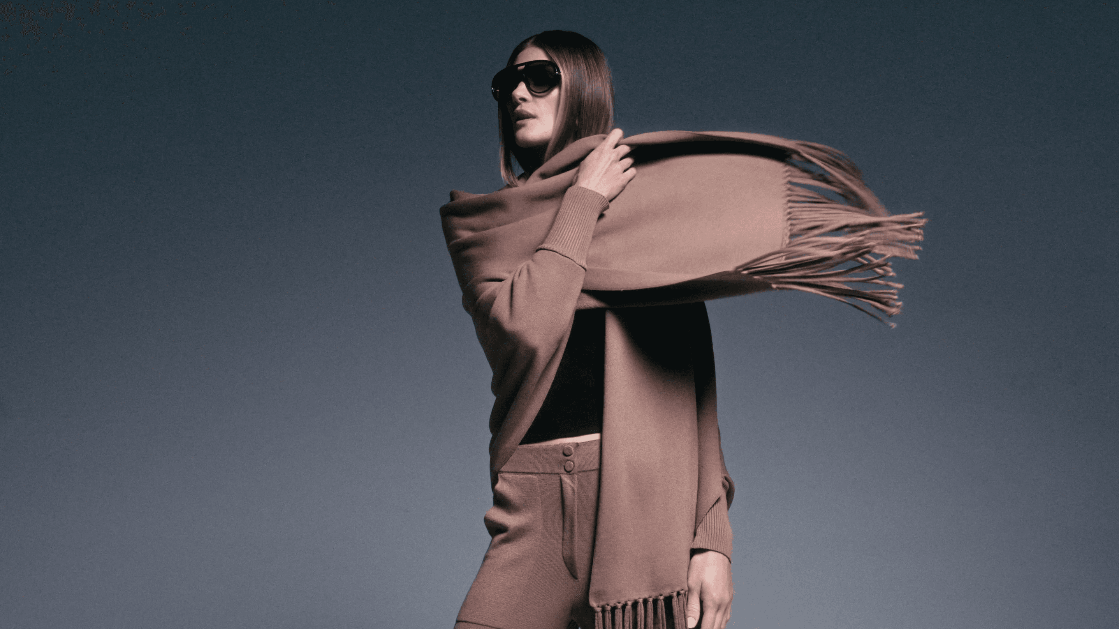 Dinha Tricot frame 19