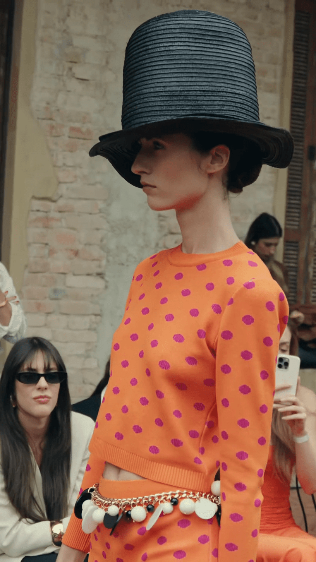 La Sirène × Ginger frame 7