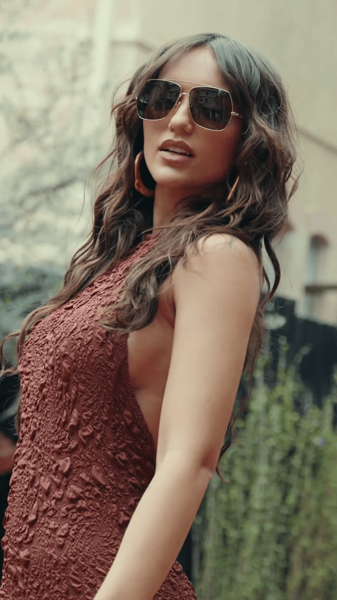 La Sirène × Ginger frame 10