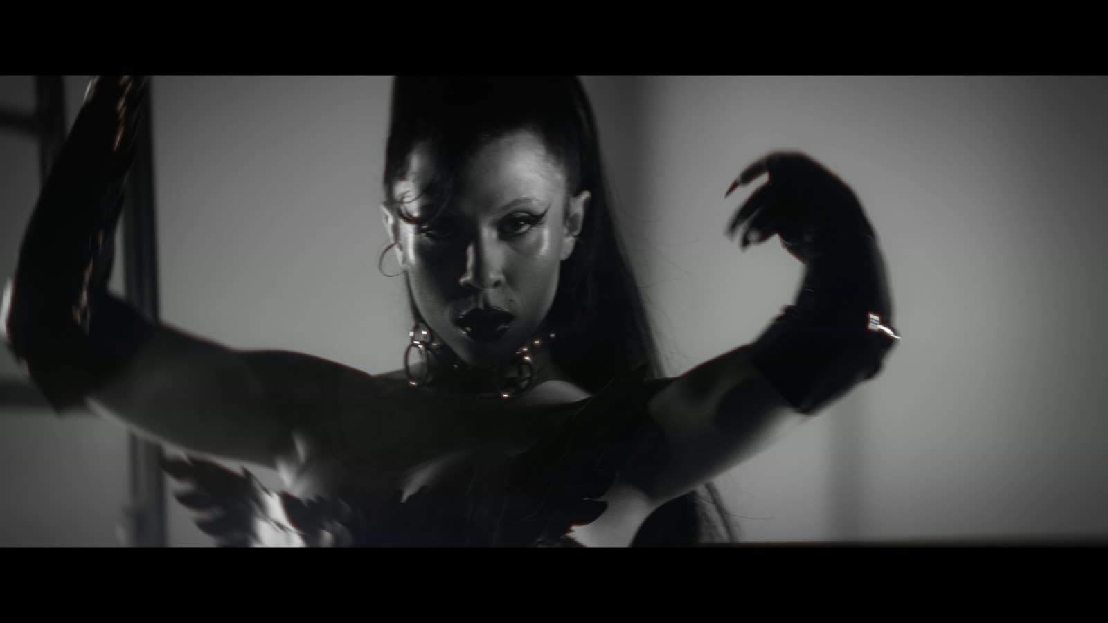 Voguing frame 24